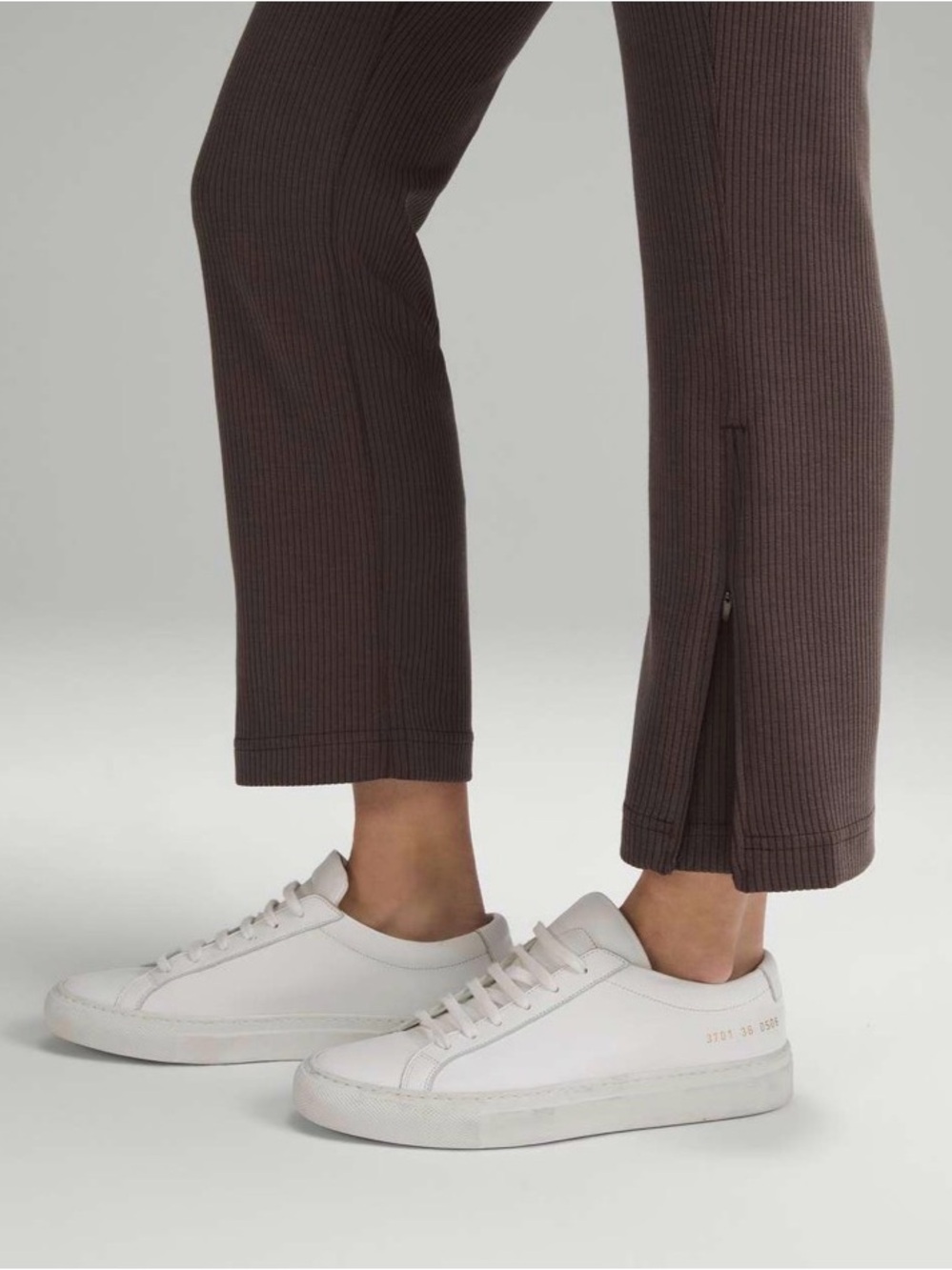 Lululemon Ribbed SoftStreme High-Rise Cropped 25” Pants Espresso Size 6 - Picture 3 of 11